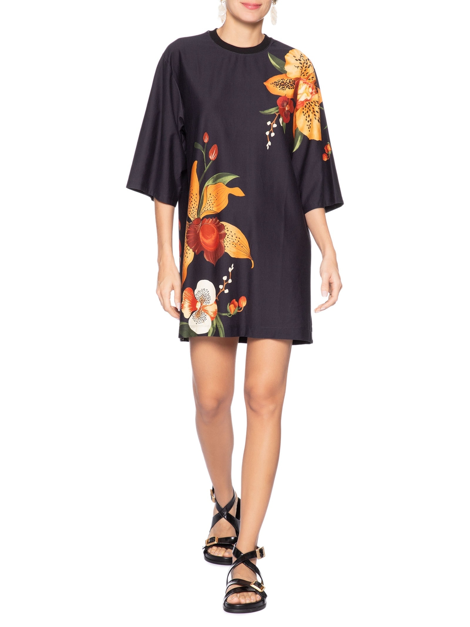 Vestido T-Shirt Big Selva De Flor Preto Farm