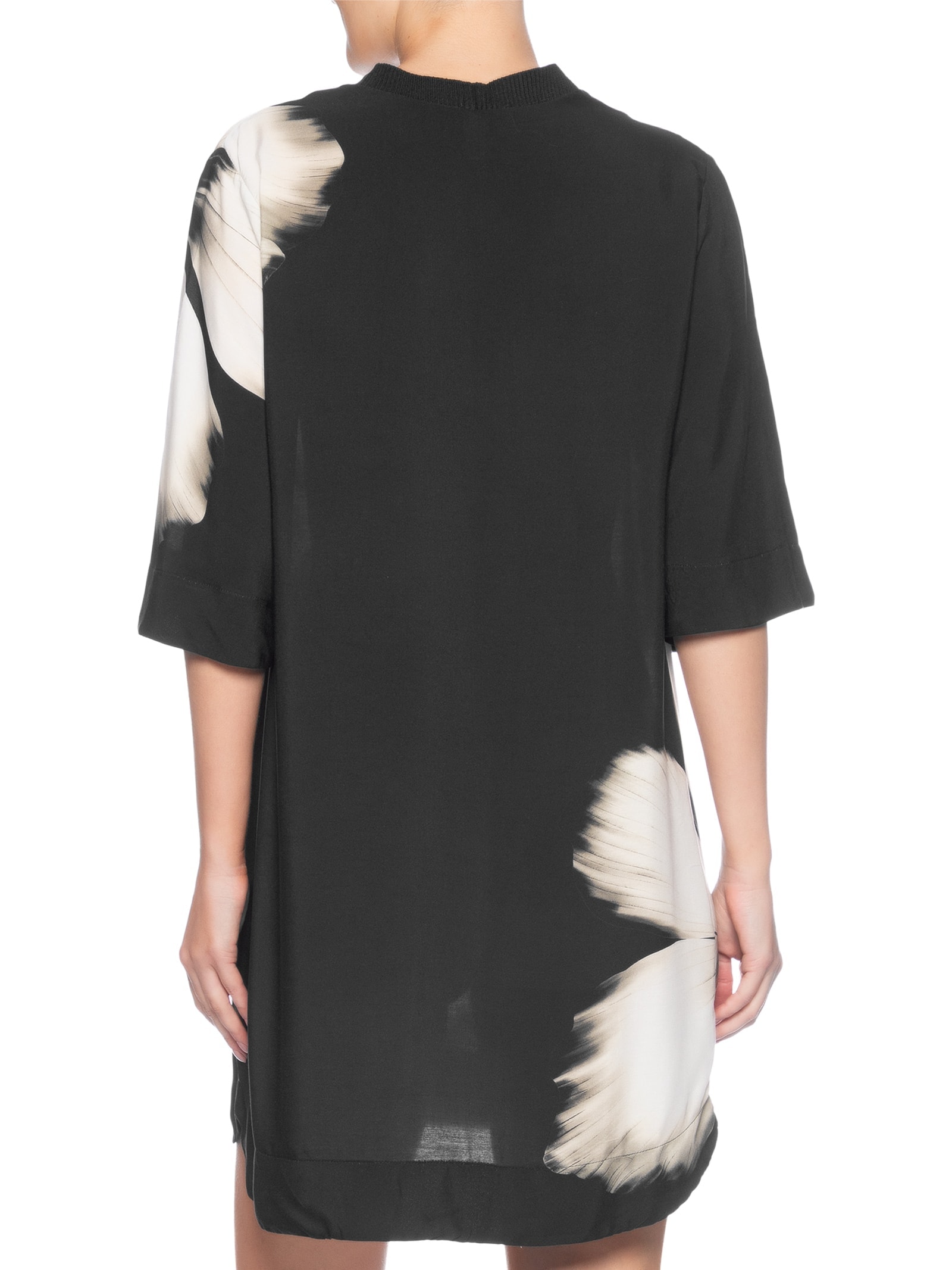 Vestido T-Shirt Maya Preto Farm